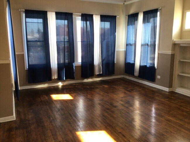 Photo - 8204 S Peoria St Unit 2