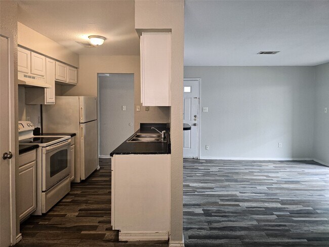 398 Duroux Rd Unit a