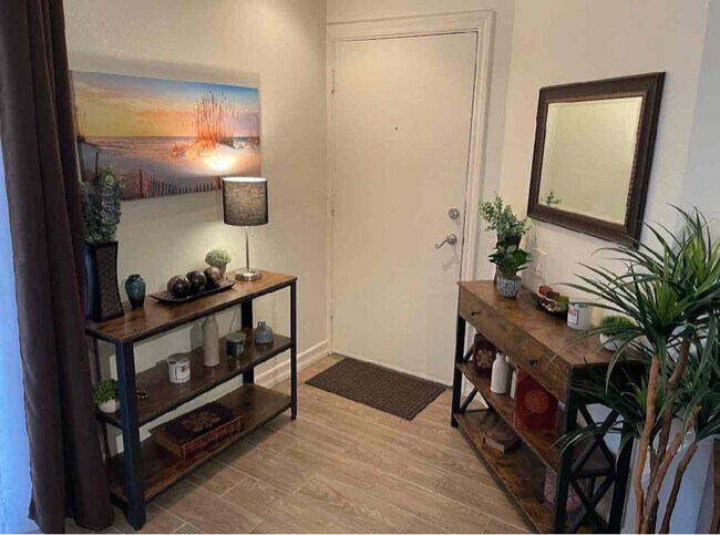 Photo - 15353 Maturin Dr