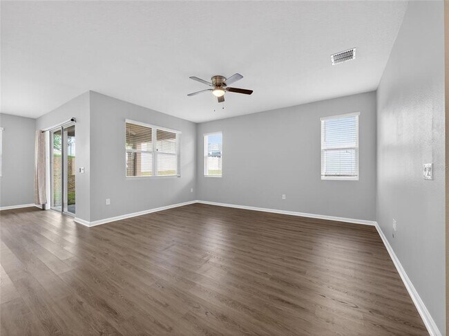 Photo - 8053 Cherrystone St