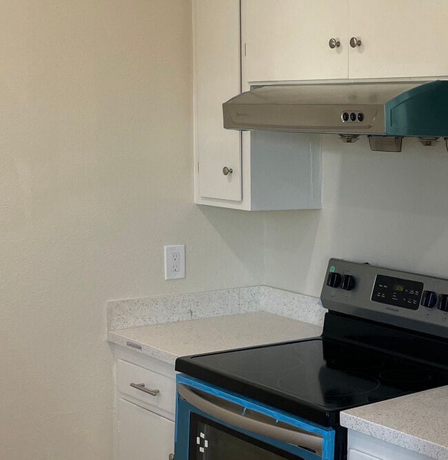 Photo - 1501 Broadway Ave Unit APT 4