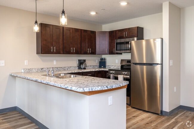 1BR, 1BA - 900SF - Kitchen