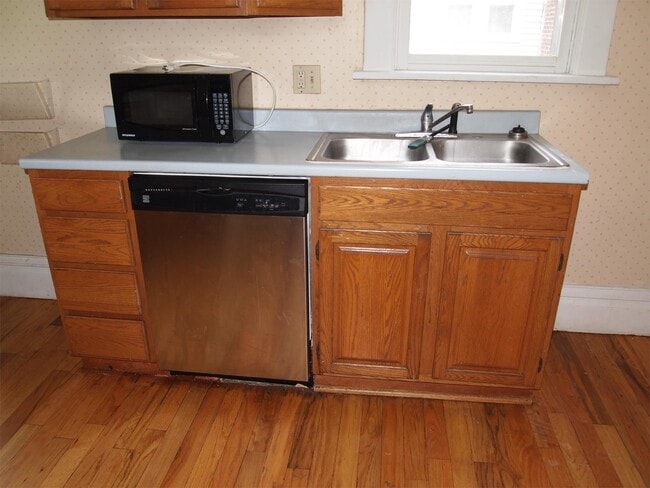 Photo - 132 Union St