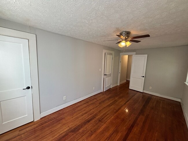 Photo - 2218 Camille Dr Unit 1