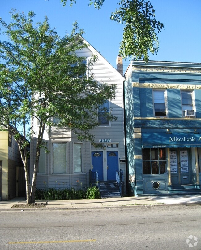Building Photo - 2321 W Belmont Ave Unit 1F Rental
