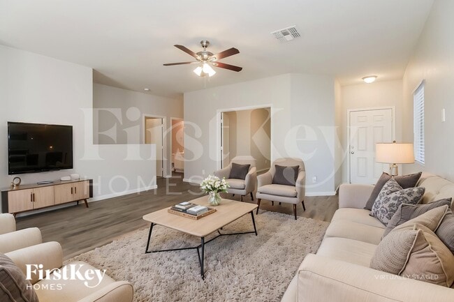 Photo - 1232 E Omega Dr