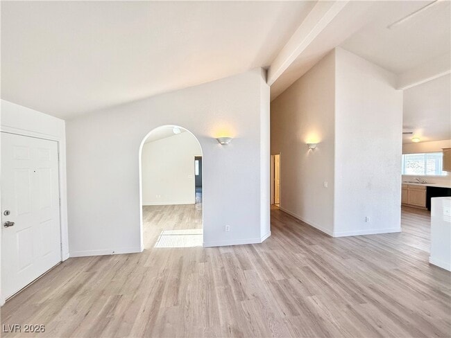 Photo - 5810 East St