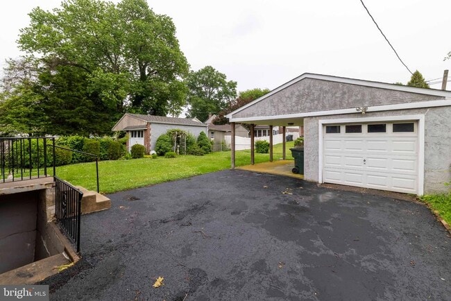 Photo - 819 Longstreth Ave