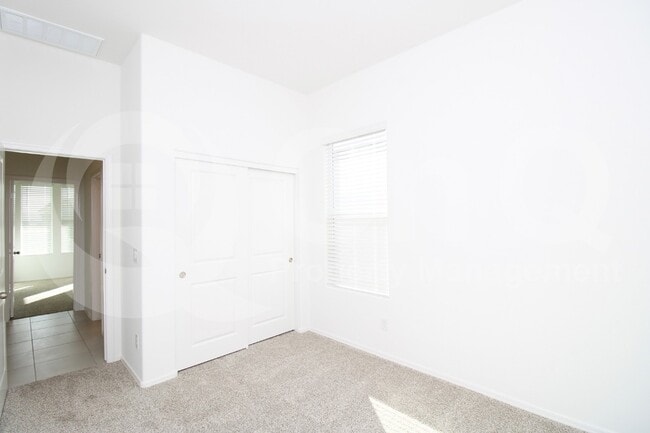 Photo - 15604 W Smoketree Dr