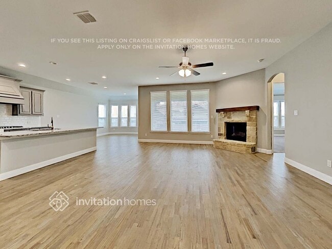 Photo - 15041 Belclaire Ave