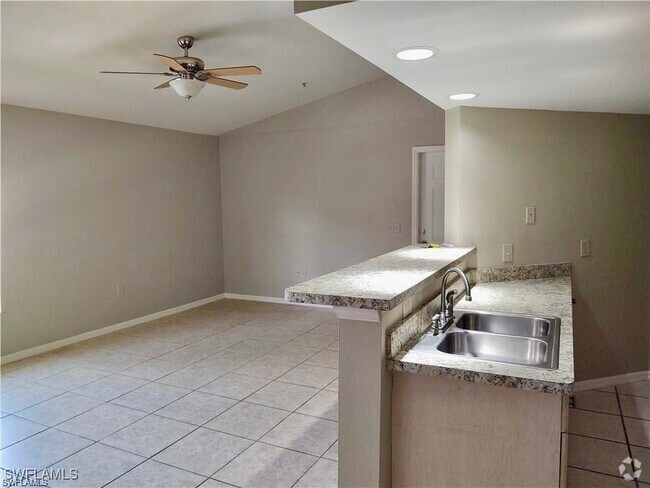 Building Photo - 1769 Four Mile Cove Pkwy Unit 933 Rental