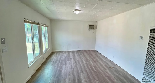 Photo - 186 Madoline St Unit D