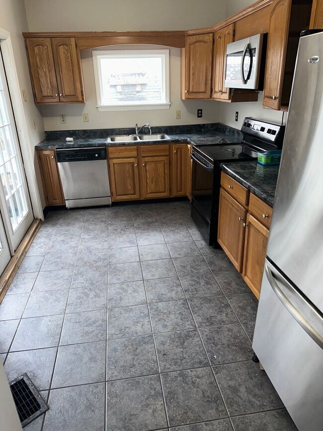 Photo - 119 S 17th St