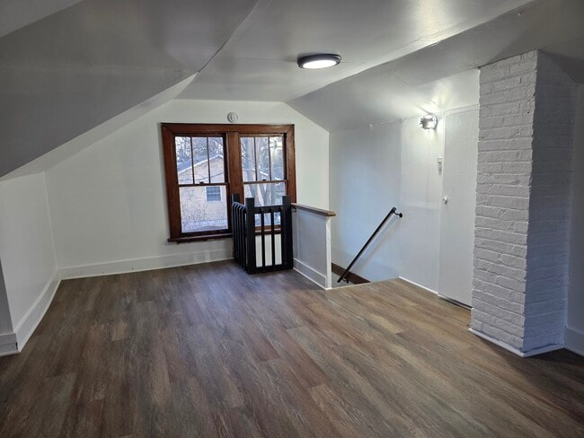 Photo - 117 Woodland Dr