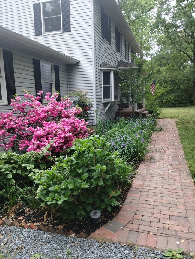 Photo - 12054 Greensboro Rd