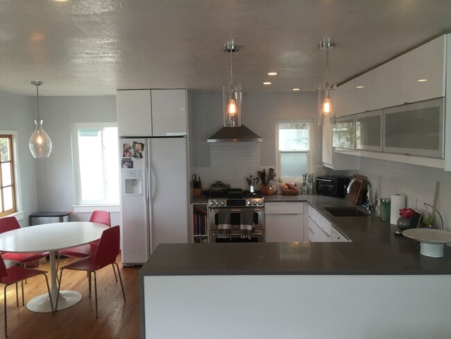 Photo - 1380 Hearst Ave