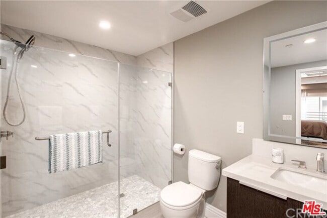 Photo - 2939 Leeward Ave Unidad 418