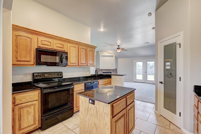 Photo - 2816 Coventry Manor Dr