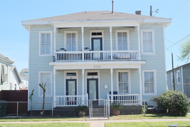 Building Photo - 2310 33rd St Rental