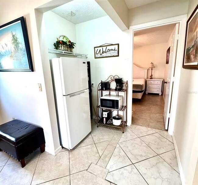 Photo - 2141 SW Import Dr