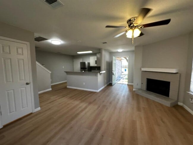 Photo - 2906 Kestrel Dr