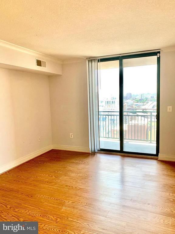 Photo - 414 Water St Unit 1906