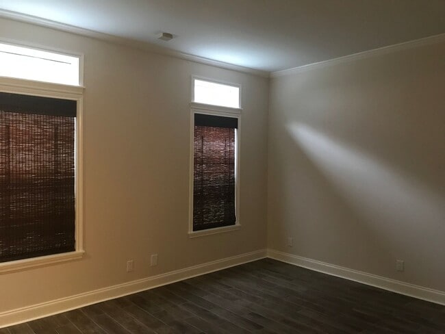 Photo - 957 Bayou Trace Dr