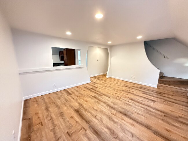 Photo - 181 S Bend St Unit 2 Fl