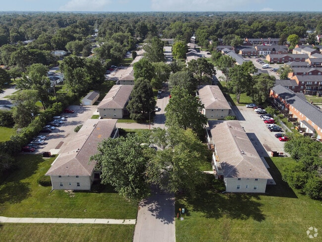 Aerial Overview of Surrounding Atlanta Community - Park Forest Apartments