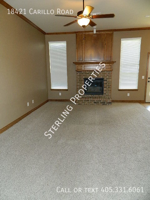 Photo - 18421 Carillo Rd
