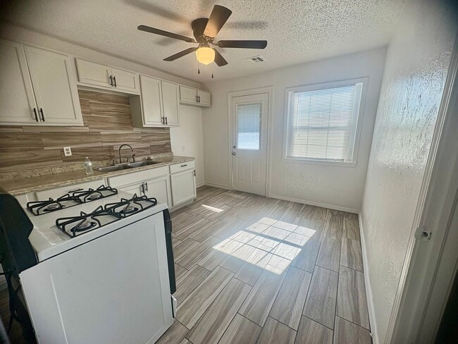 Photo - Three bedroom home in S.W. OKC