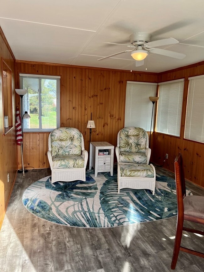 Photo - 3272 Captains Corridor