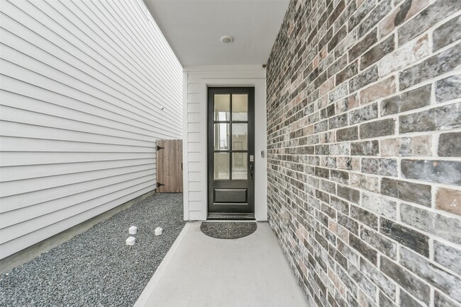 Photo - 718 W Donovan St