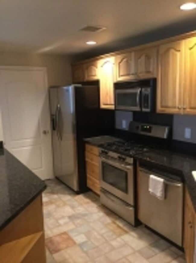 Photo - 1401 N Fourth St