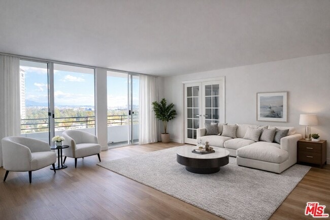 Building Photo - 10390 Wilshire Blvd Unit 910