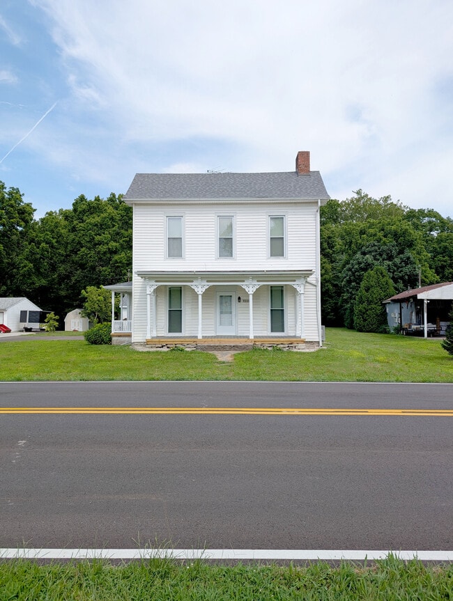 Building Photo - 6132 Reily Millville Rd Rental