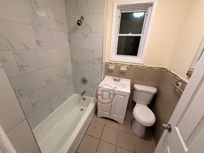 Photo - 853 Van Nest Ave