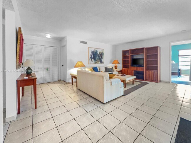 Photo - 9255 SW 125th Ave Unit R-308