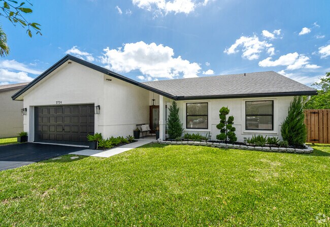 Building Photo - 2724 NW 124th Ave Rental