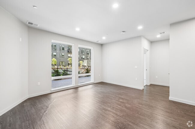 A5 - 1BR,1BA - 737SF - Living Room