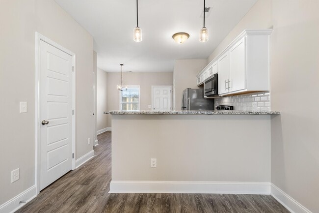 Photo - 203 Copeland Rd