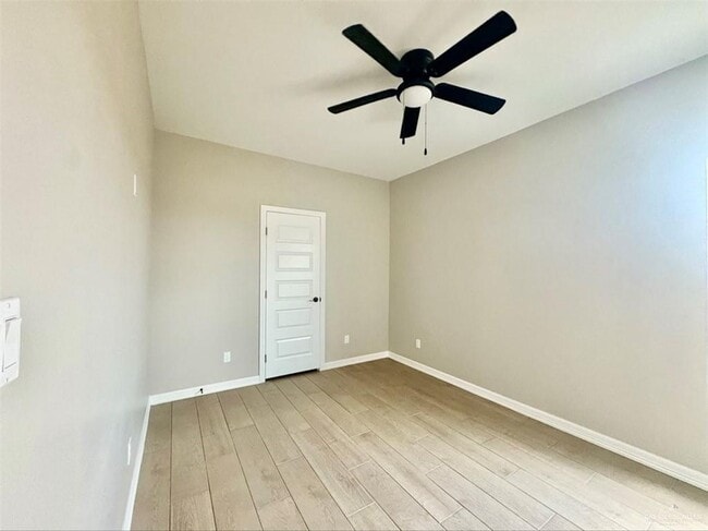 Photo - 11 E 13th St Unidad 1