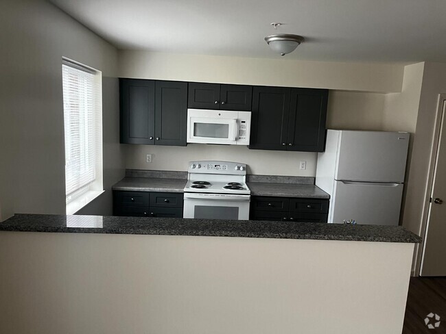 Building Photo - 62 Hampshire Ln Rental