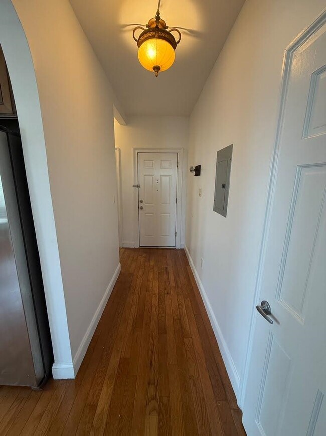 7505 Palisade Ave Unidad A4