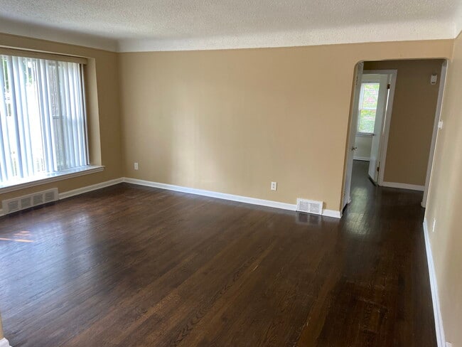 Photo - 13030 Rosemary Blvd