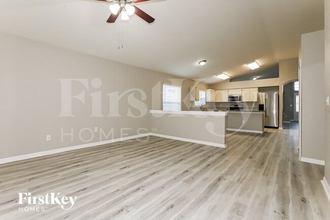 25131 Hyde Park Blvd