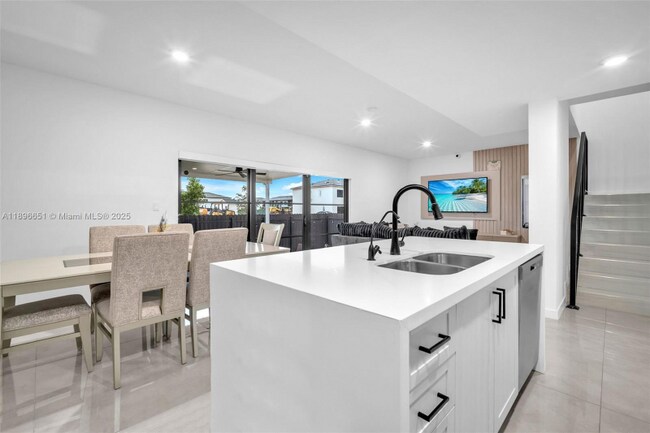 Photo - 1337 NW 3rd St