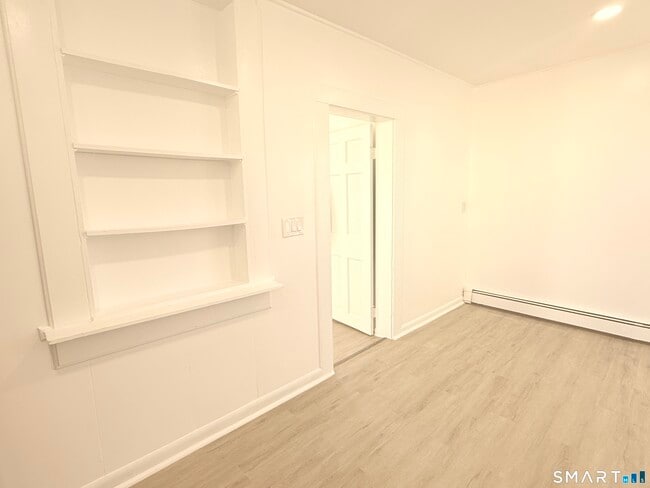 Photo - 11 Starr Ave Unit 1st Fl