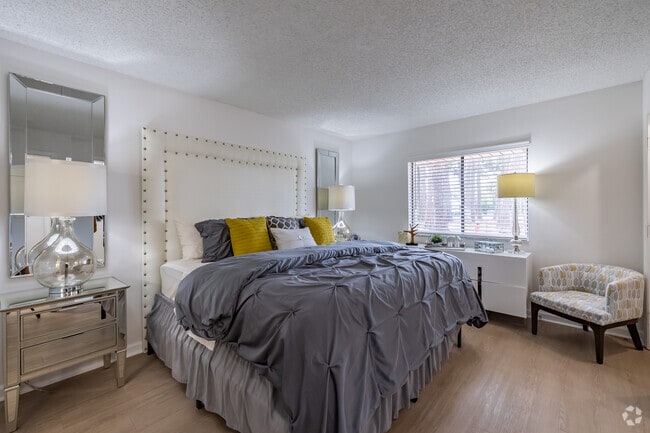 Waterview at Rocky Point Apartments - Waterview at Rocky Point Apartments