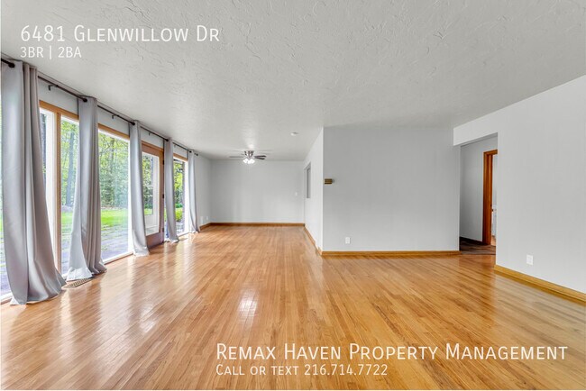 Photo - 6481 Glenwillow Dr